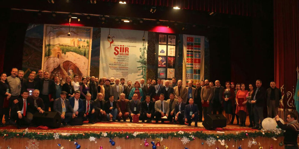 GTGB yöneticisi Sibel Gülistan Türkistan'da şiir şölenine katıldı