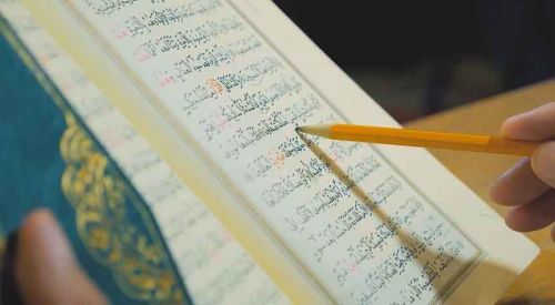 Hollanda'da, Avrupa'ya örnek hafızlık kursu projesi