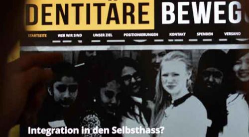 Almanya'da ırkçılar gözlerini sığınmacı çocuklara diktiler