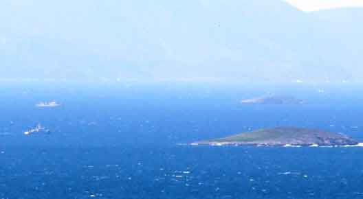 Kardak krizinin 22. yıl dönümü arifesinde gerginlik