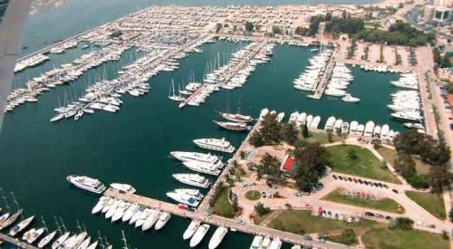 İki büyük Türk şirketi Yunanistan'da yarışıyor