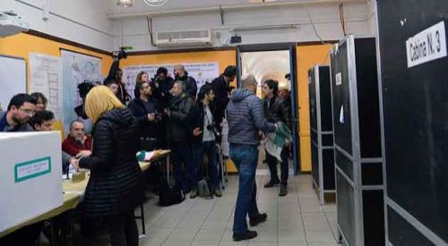 İtalya'da seçimin kazananı merkez sağ ittifakı