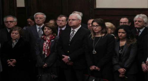 Atina'da şehit edilen Türk diplomatlar için tören