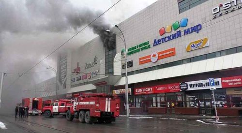 Rusya'da AVM'de yangın: 63 ölü
