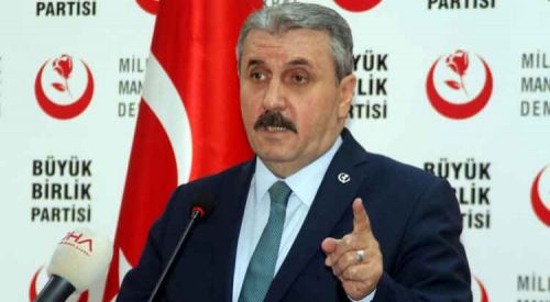 Destici'den Yunanistan'a tavsiye: Batı'ya çok güvenmeyin