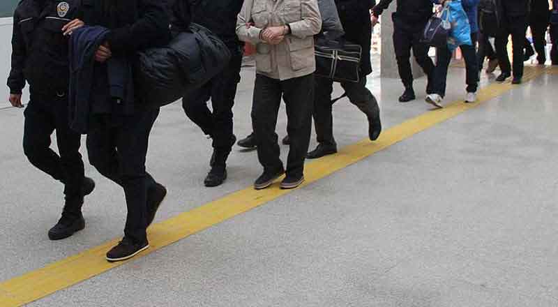 Yunanistan'a kaçmak isteyen 11 FETÖ'cü yakalandı