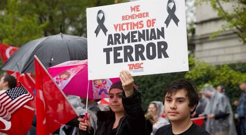 Washington'da 'Ermeni iddialarına' karşı protesto